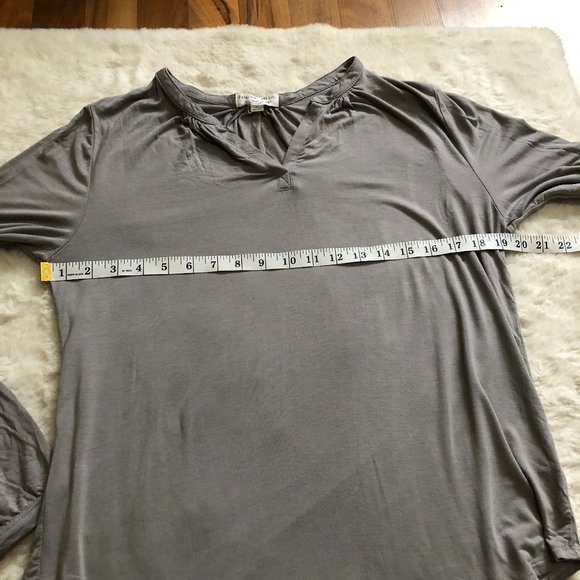 Barefoot dreams luxe milk jersey namaste top gray size small - Picture 5 of 7